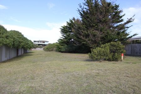 13 Hopetoun Crescent, Surf Beach VIC 3922, Image 0