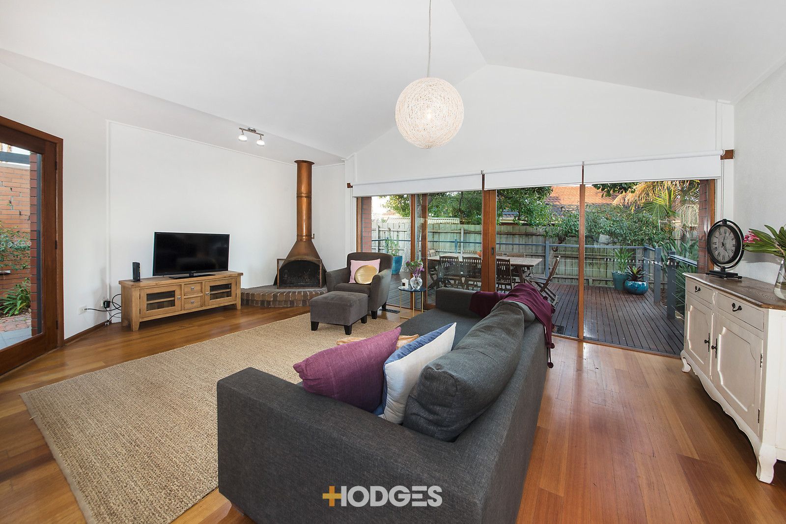 2 Lincoln Drive, Cheltenham VIC 3192, Image 0