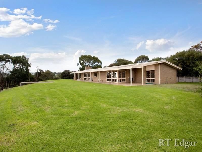 94 Hyslops Road, BONEO VIC 3939, Image 2