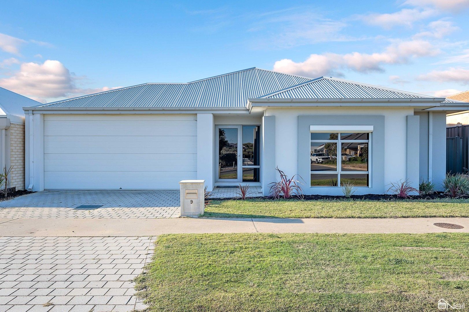 9 Friston Street, Hilbert WA 6112, Image 0