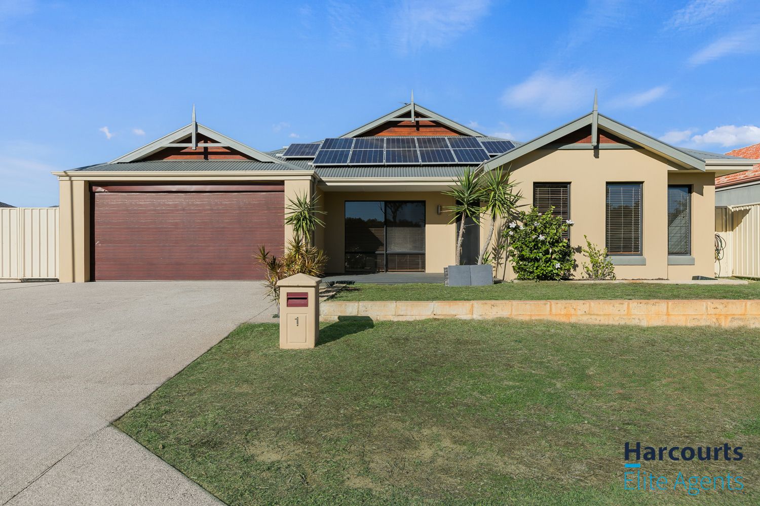 1 Lea Wynd, Lakelands WA 6180, Image 2