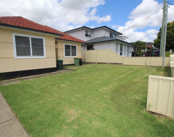 15 Wilbur Street, Greenacre NSW 2190