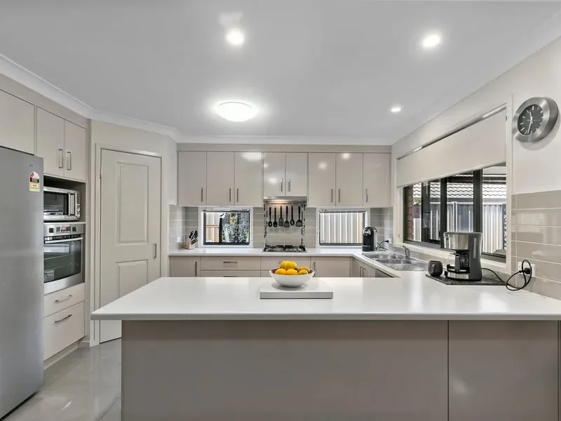 Additional image 3 of 7 Harding Close, Manly West QLD 4179