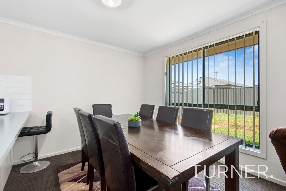 24 Serpentine Circuit, Andrews Farm SA 5114, Image 2