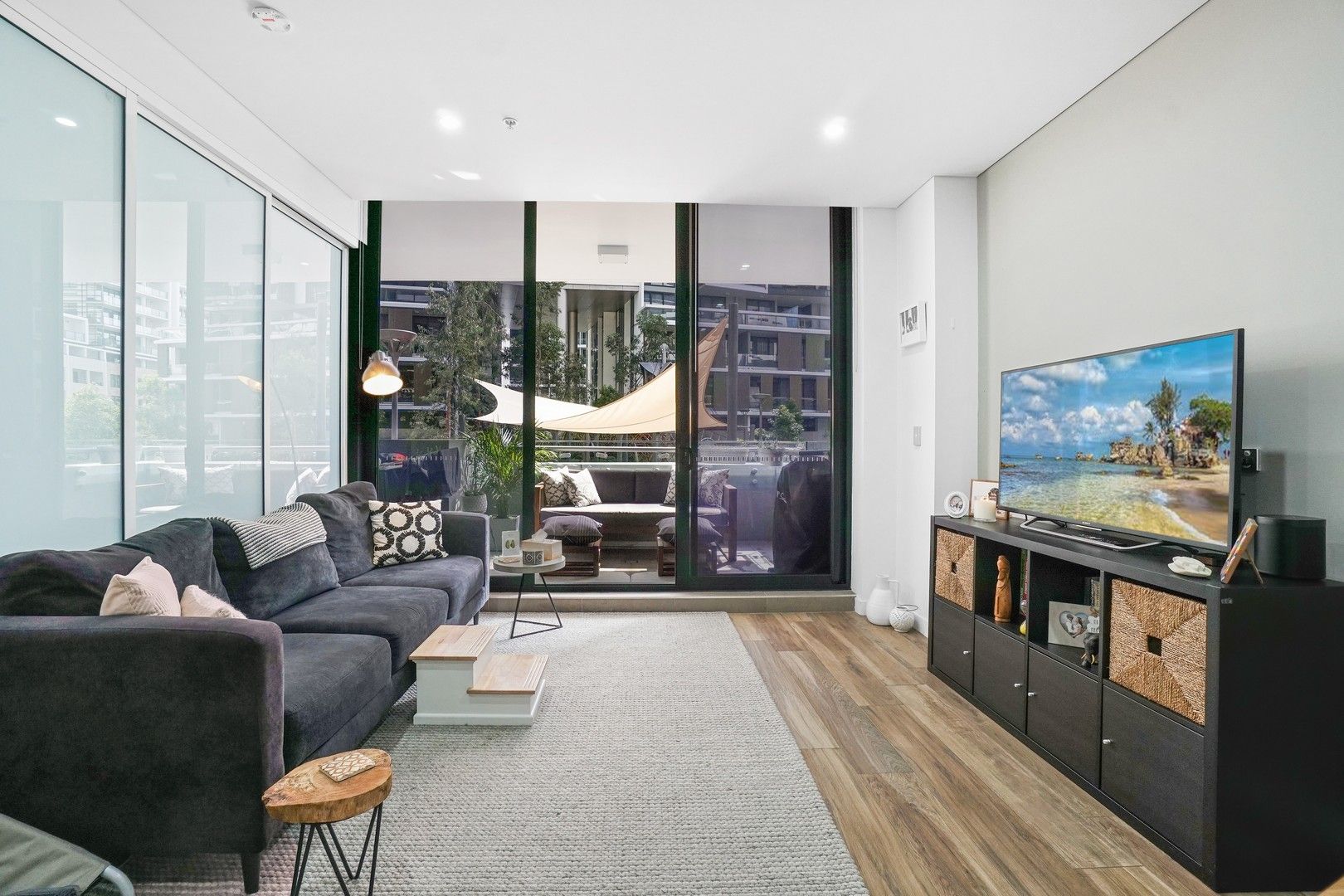 2 bedrooms Apartment / Unit / Flat in 215/3 Gearin Alley MASCOT NSW, 2020