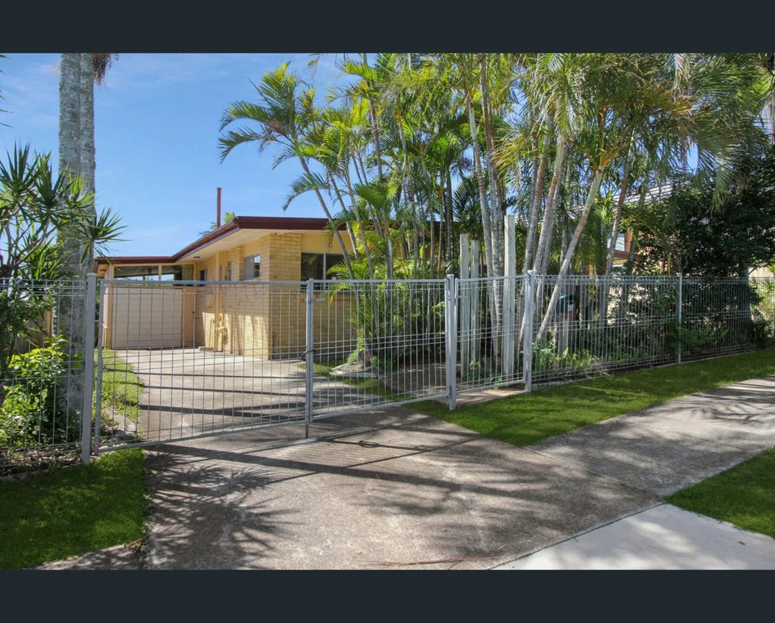 60 Aminya Street, Mansfield QLD 4122