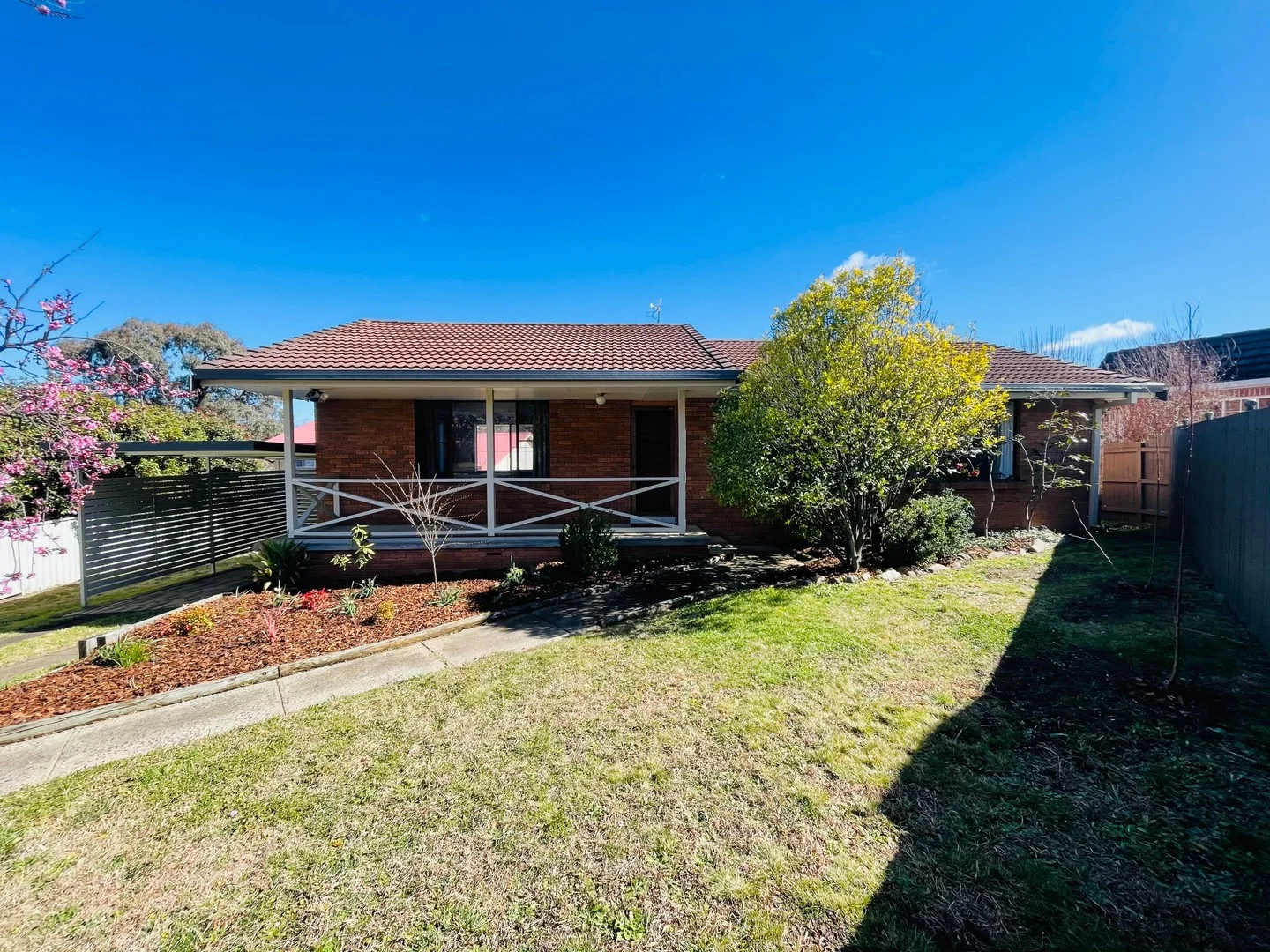 18 Verna Close, Armidale NSW 2350