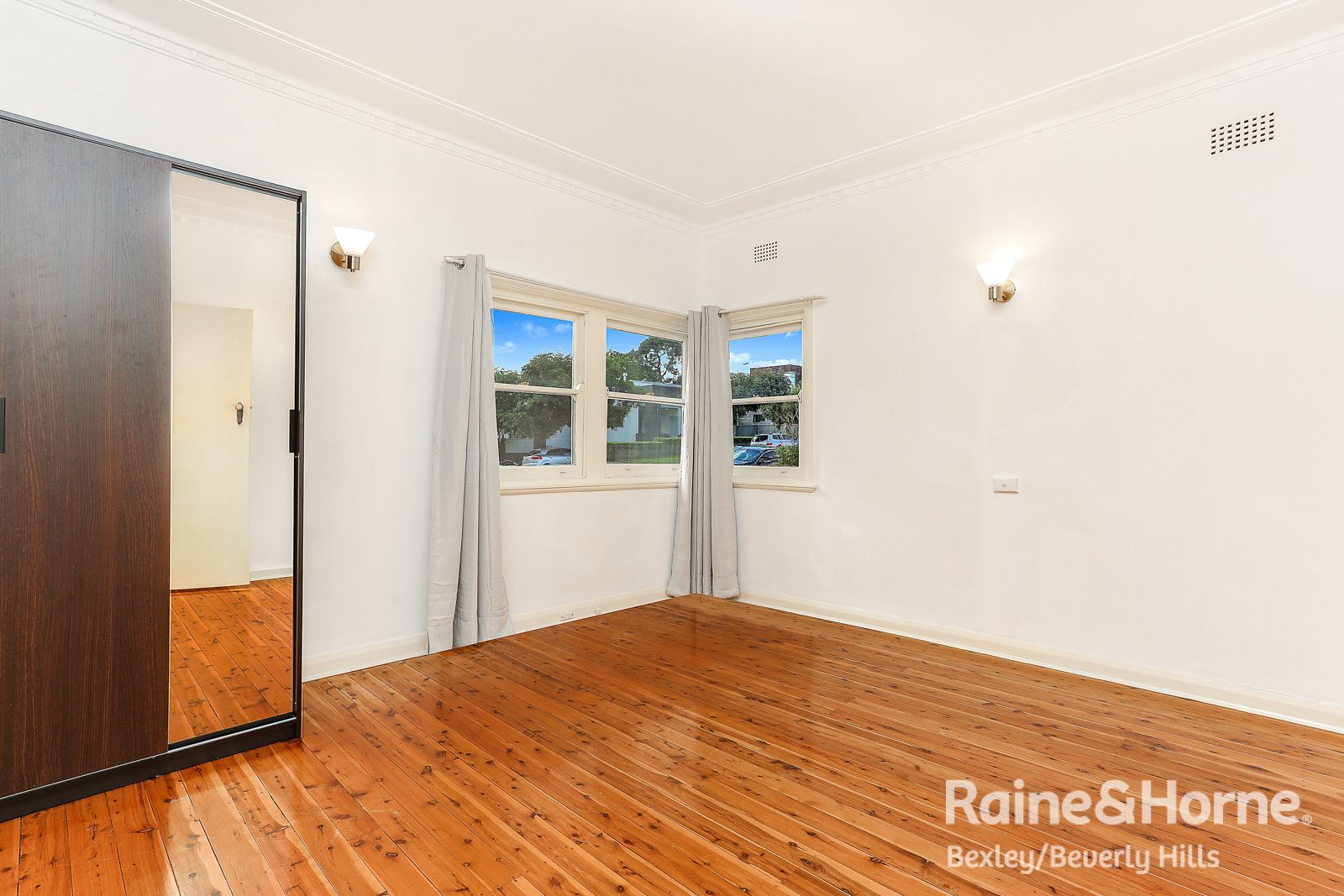 1/8 Glenwall Street, Kingsgrove NSW 2208 Apartment For Rent Domain