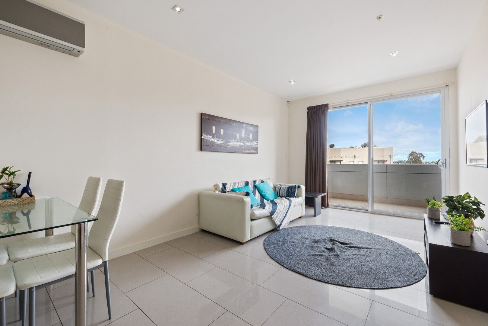 2 bedrooms Apartment / Unit / Flat in 210/42-48 Garden Terrace MAWSON LAKES SA, 5095