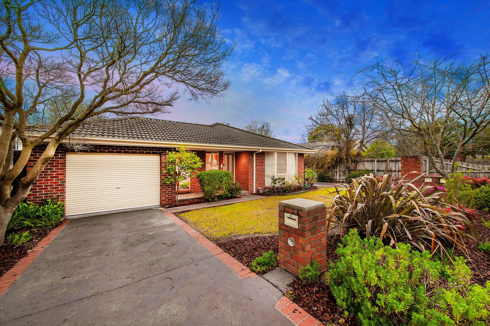 1/8 Coorie Avenue, Bayswater VIC 3153, Image 1