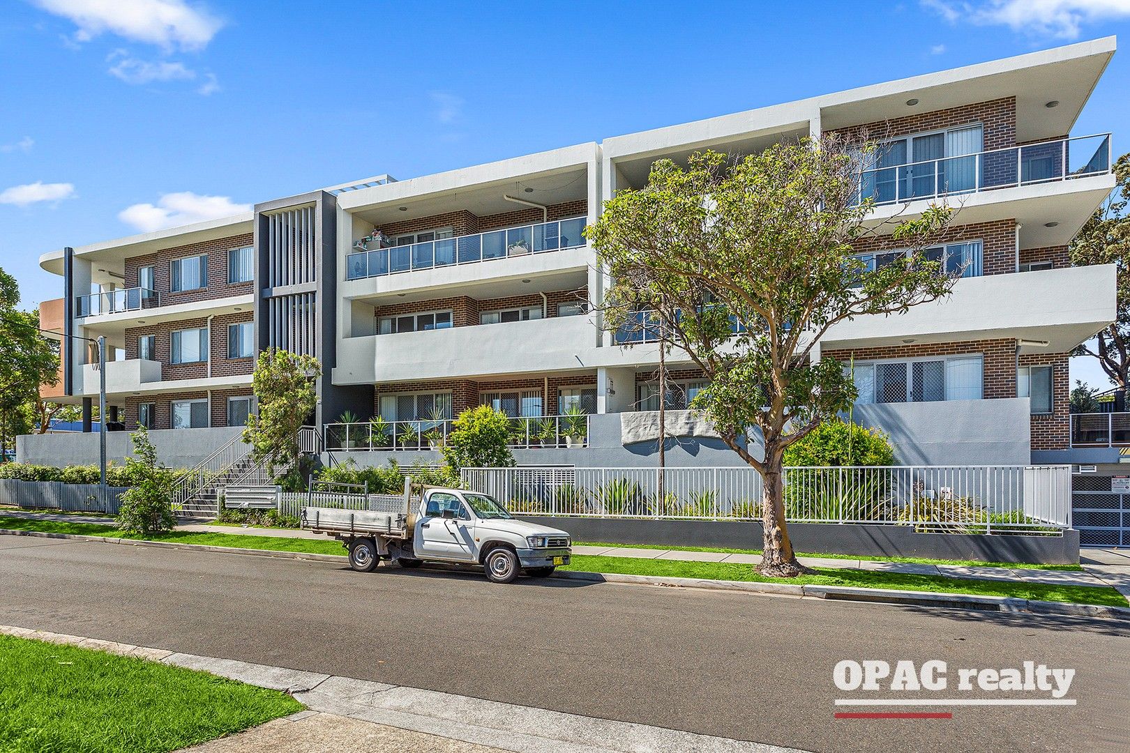 204/83 Lawrence Street, Peakhurst NSW 2210, Image 0