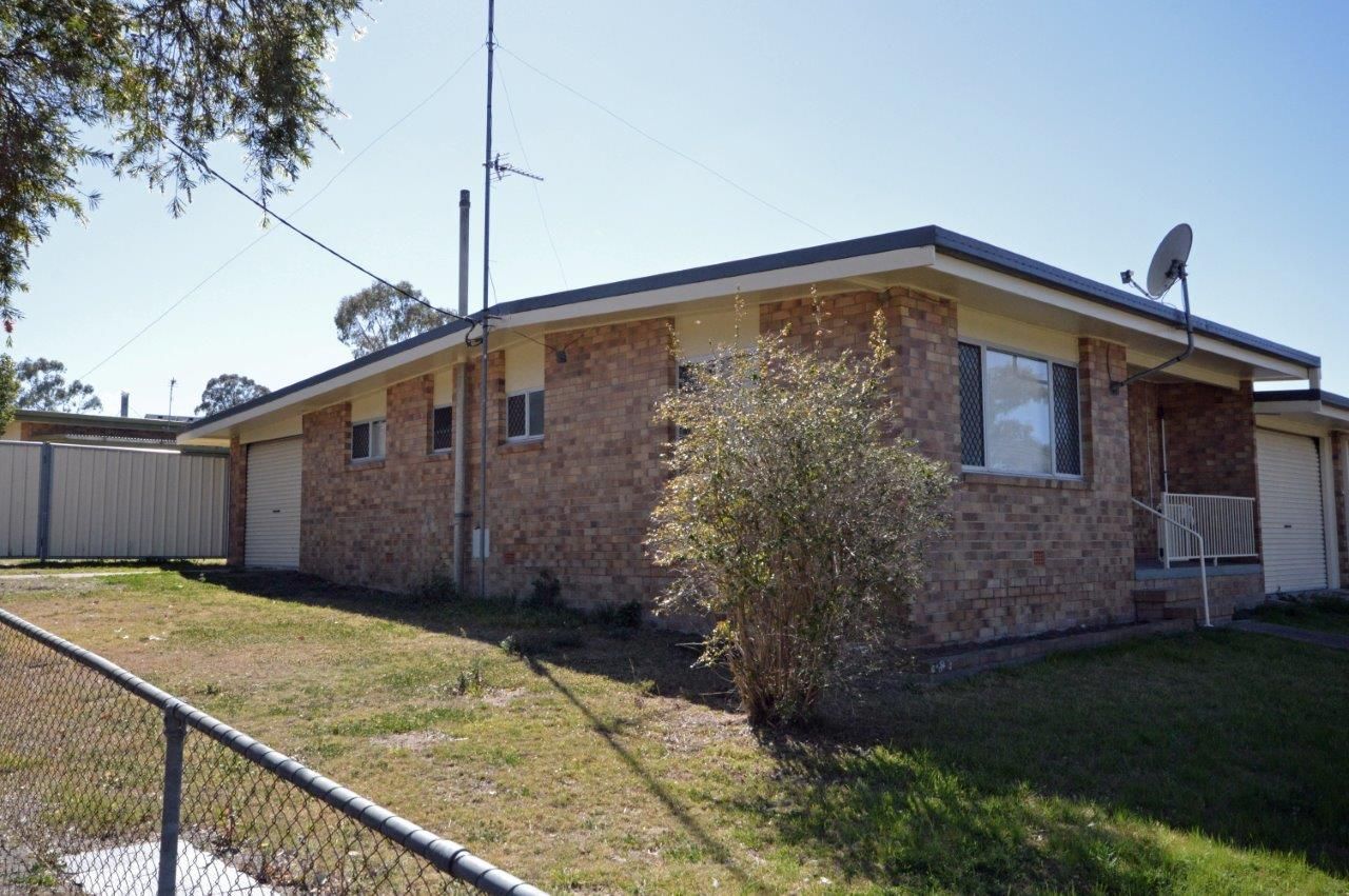 2 bedrooms Apartment / Unit / Flat in 1/23 Elizabeth Street WARWICK QLD, 4370