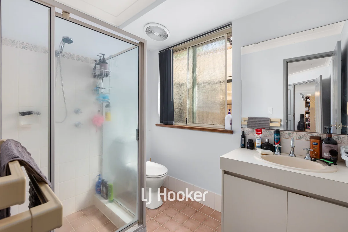 Additional image 12 of 16 Hertford Elbow, College Grove WA 6230