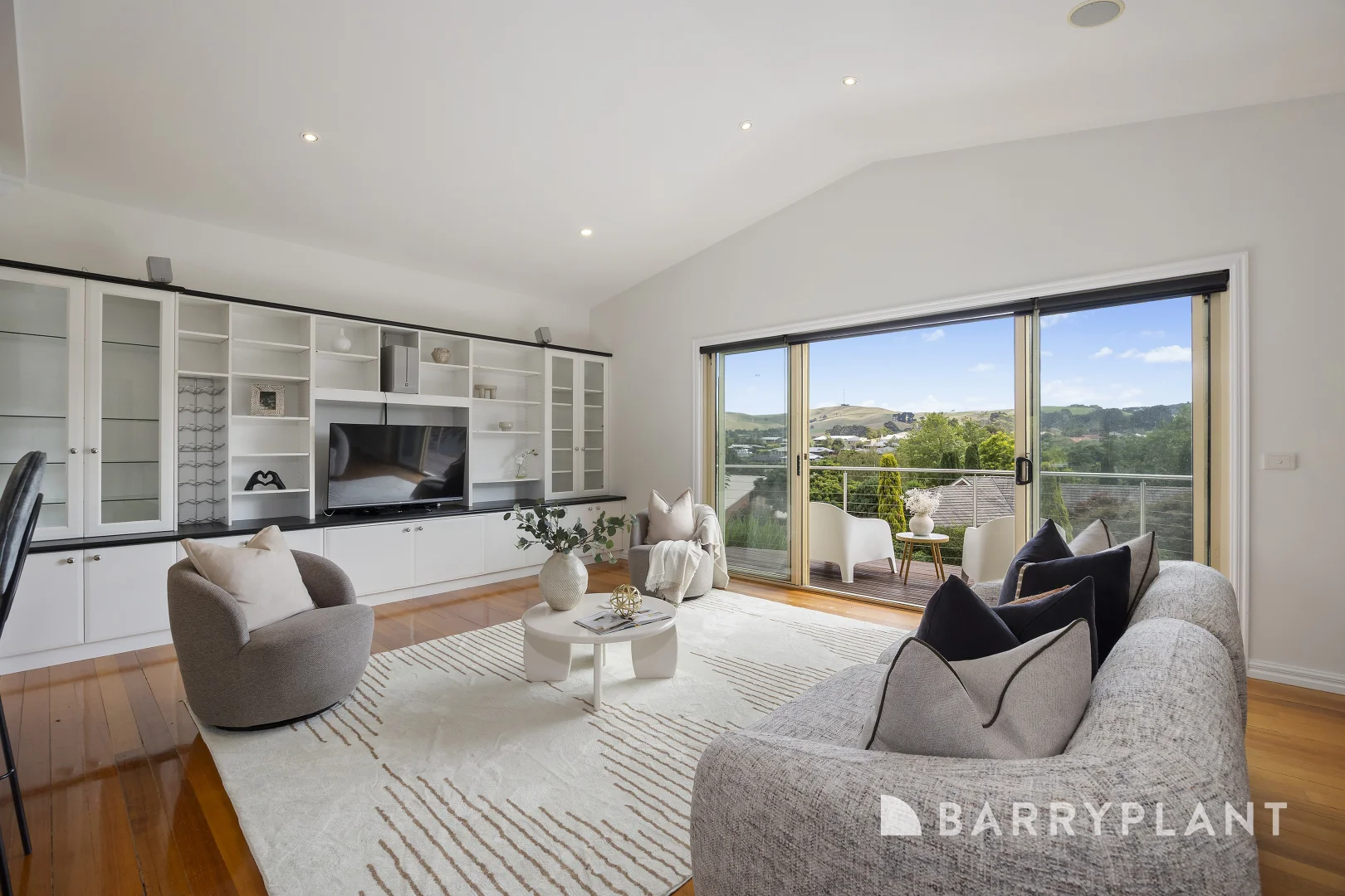 Additional image 5 of 1 Valley View Parade, Korumburra VIC 3950