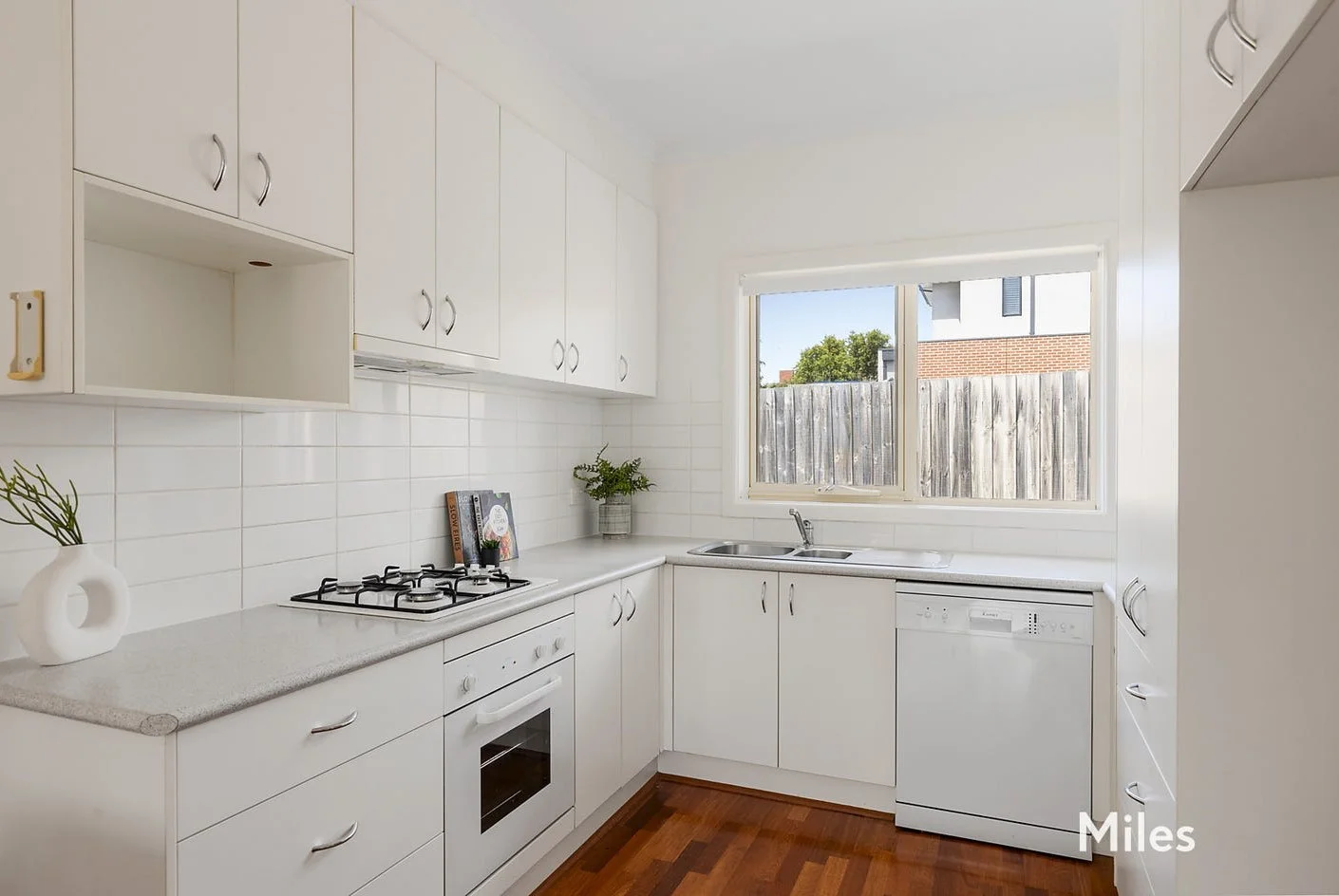 Additional image 3 of 2/12 Mary Avenue, Heidelberg Heights VIC 3081