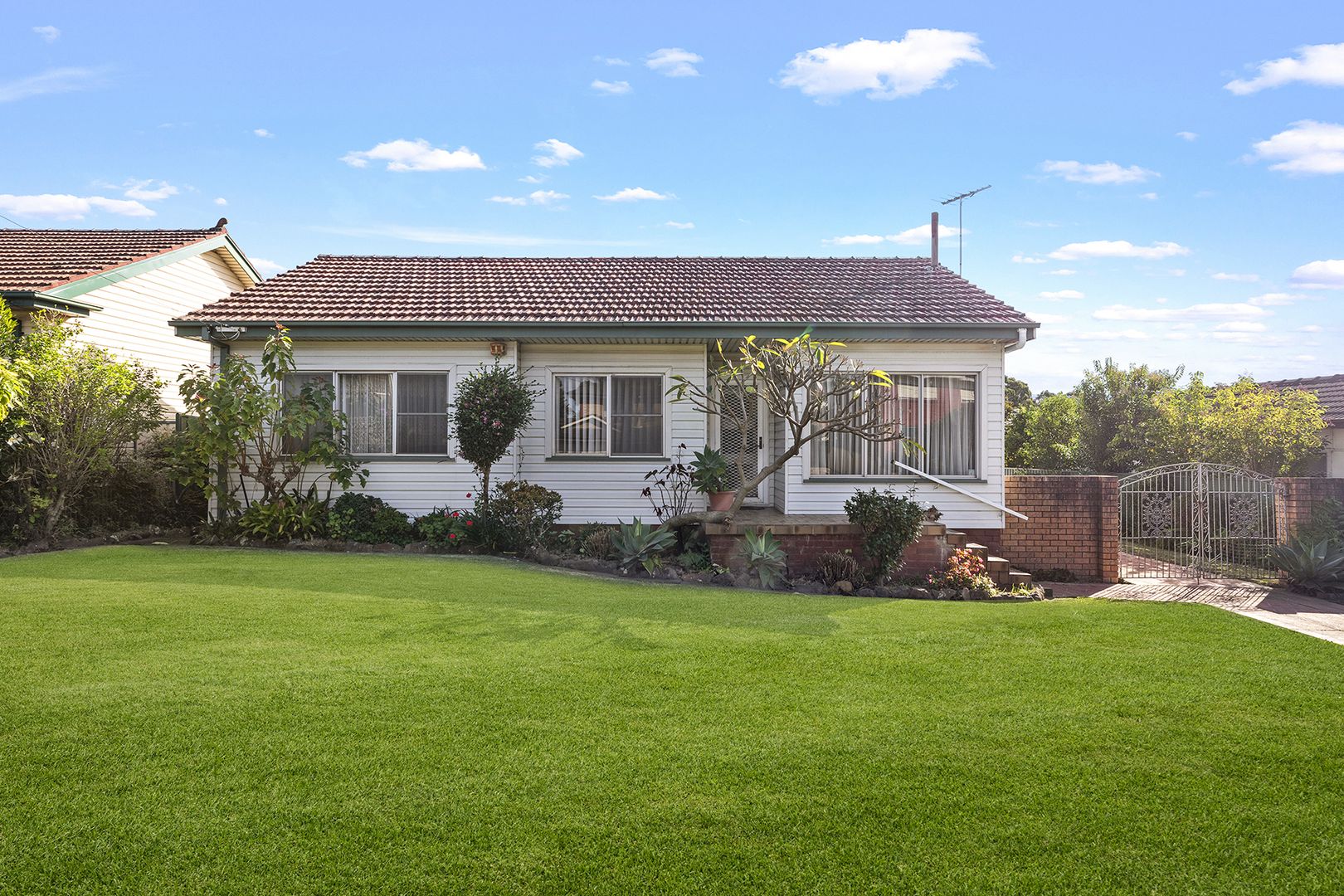 17 Stanton Street, Liverpool NSW 2170, Image 2