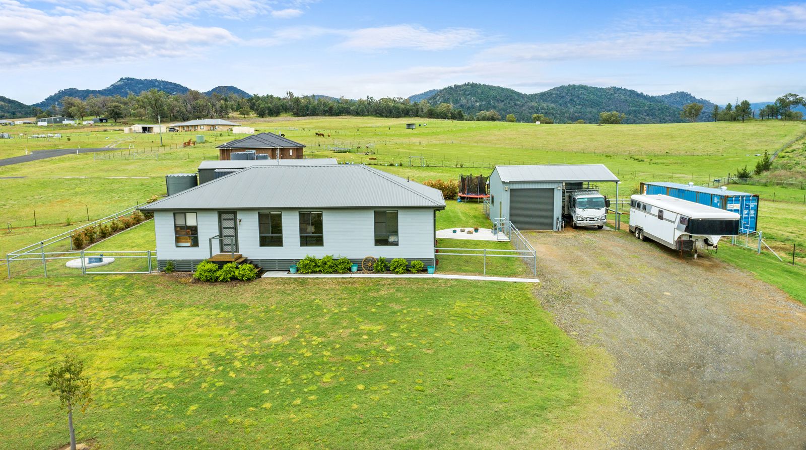 4 Michael Close, Moonbi NSW 2353, Image 0