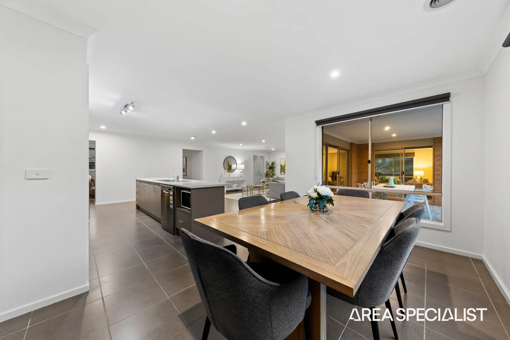Additional image 6 of 21 Windermere Boulevard, Pakenham VIC 3810