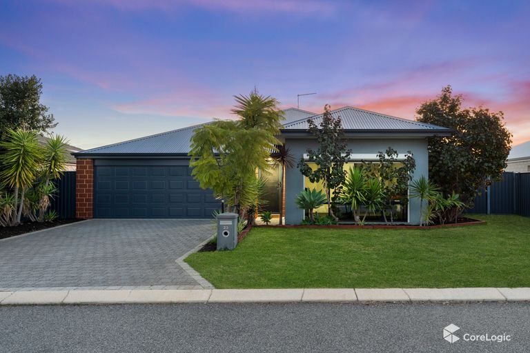 4 bedrooms House in 23 Tallowood Avenue BALDIVIS WA, 6171
