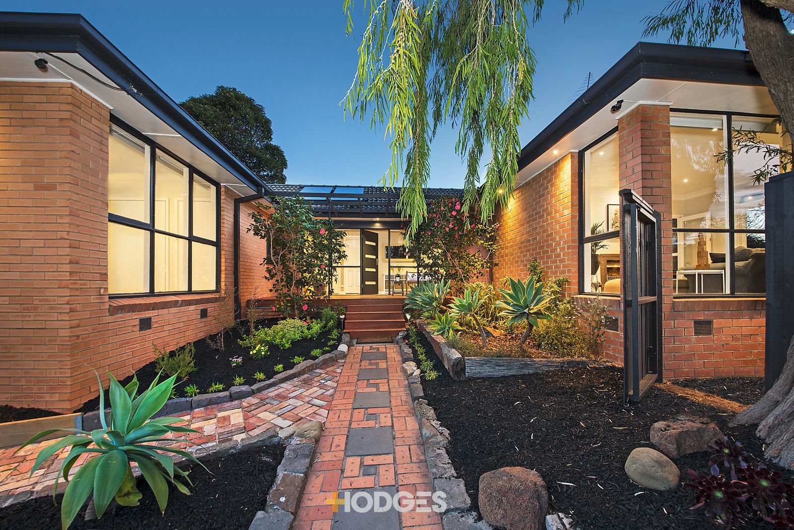 26 Weymar Street, Cheltenham VIC 3192, Image 0