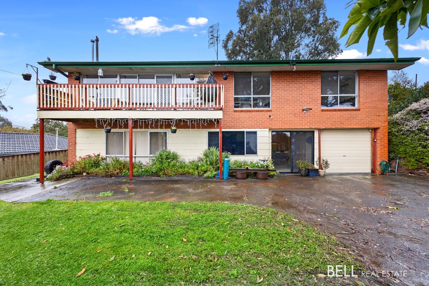 5 Grand Panorama Court, Launching Place VIC 3139 Domain