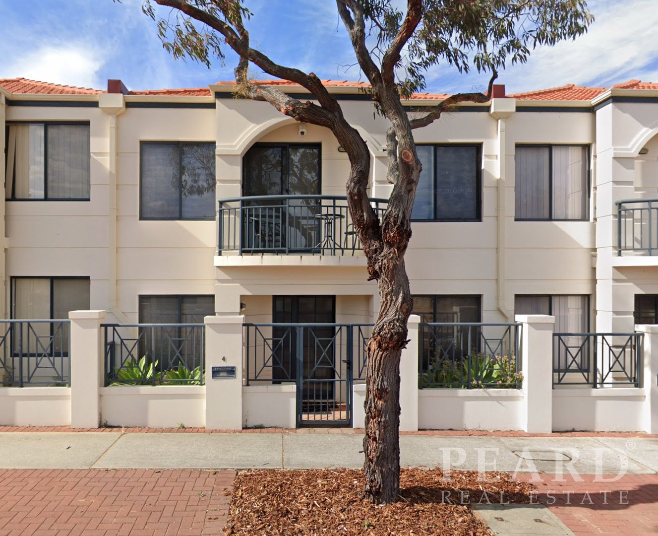 4 CRT, Joondalup WA 6027 House For Rent Domain