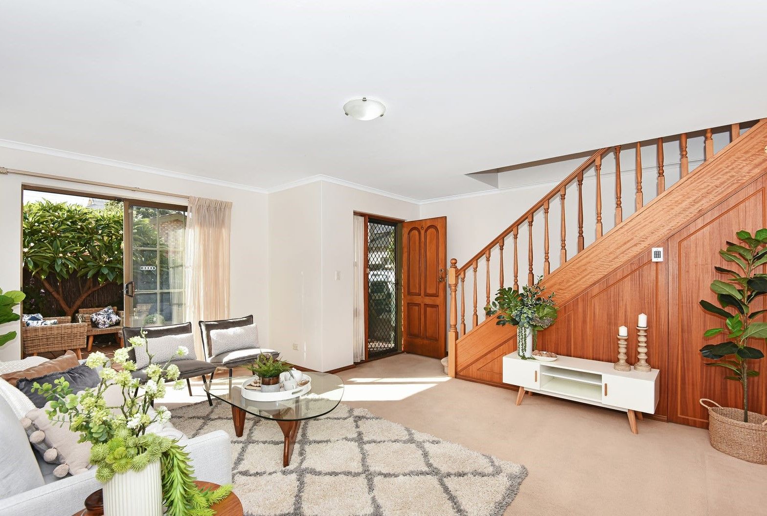 6/4 High Street, Glenelg SA 5045, Image 2