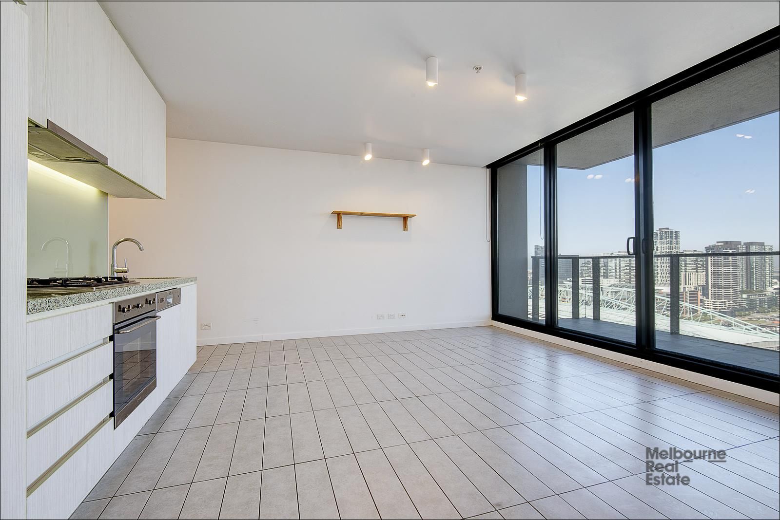 2 bedrooms Apartment / Unit / Flat in 2114/673 La Trobe Street DOCKLANDS VIC, 3008