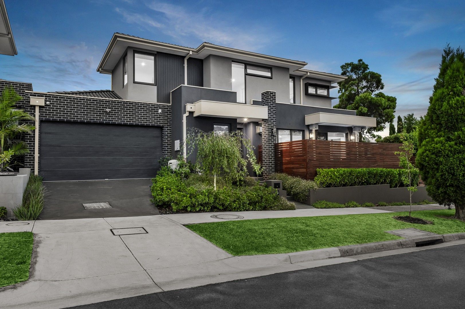 3 bedrooms Townhouse in 2B Zerbe Avenue DONCASTER EAST VIC, 3109