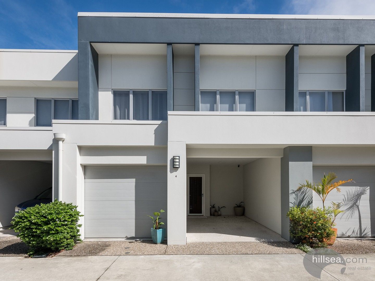 3 bedrooms Townhouse in 4/156 Marina Quays Boulevard HOPE ISLAND QLD, 4212