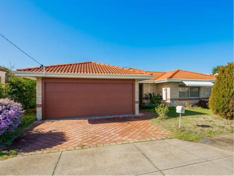 3 bedrooms House in 92A Broun Avenue EMBLETON WA, 6062