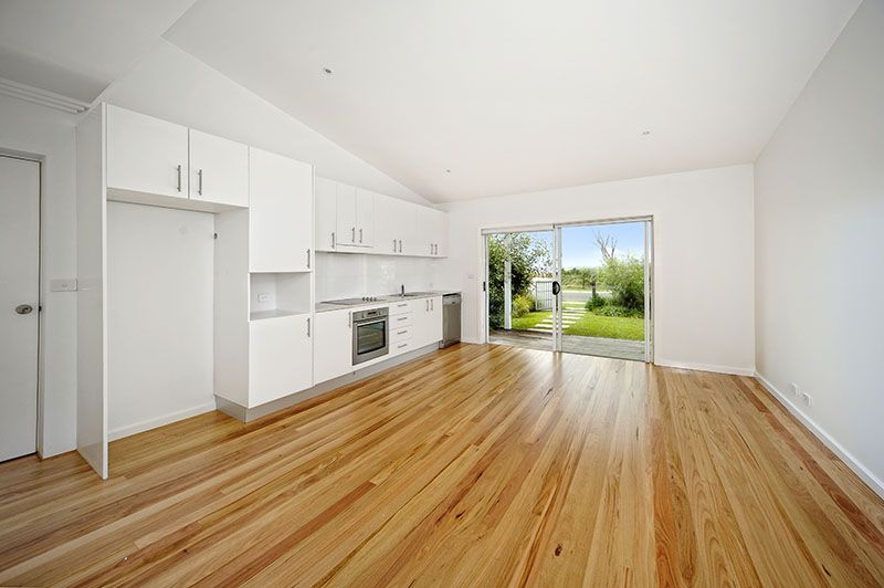 3/292 Prince Charles Parade, Kurnell NSW 2231, Image 2