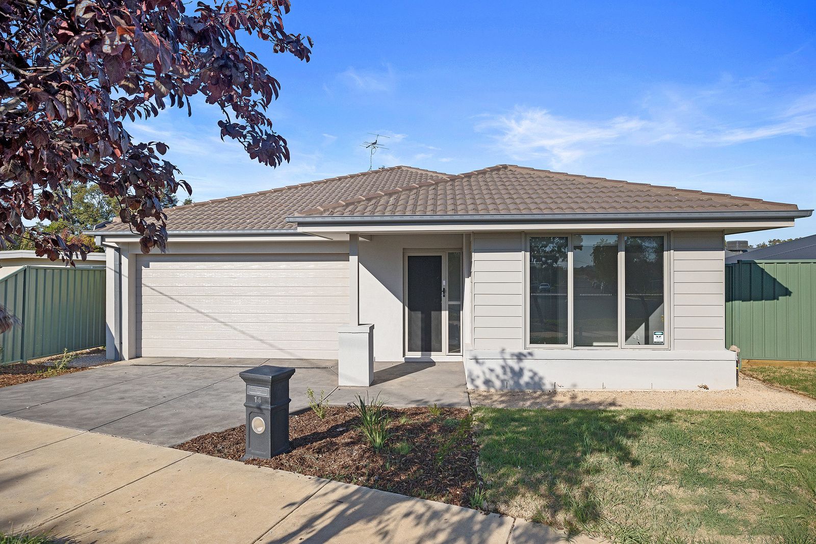 3 bedrooms House in 14/14 Wireless Street KANGAROO FLAT VIC, 3555