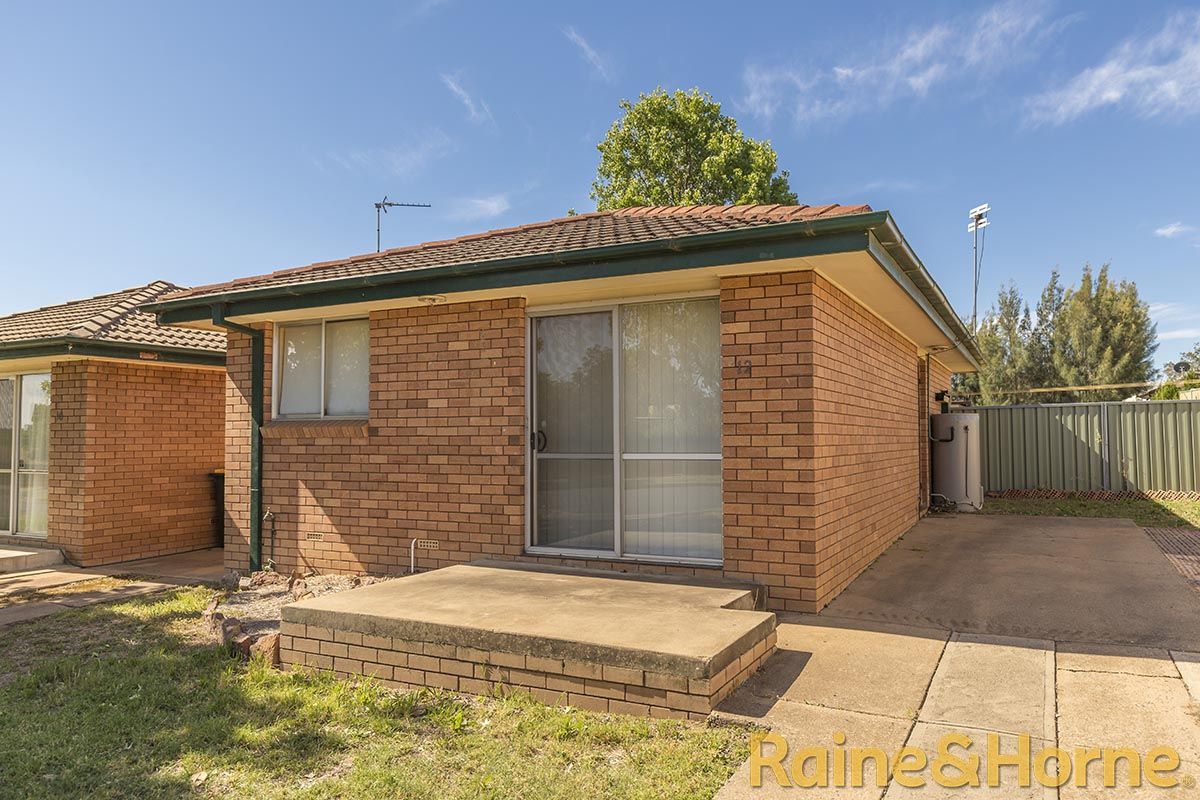 12 Hammond Street, Dubbo NSW 2830, Image 0