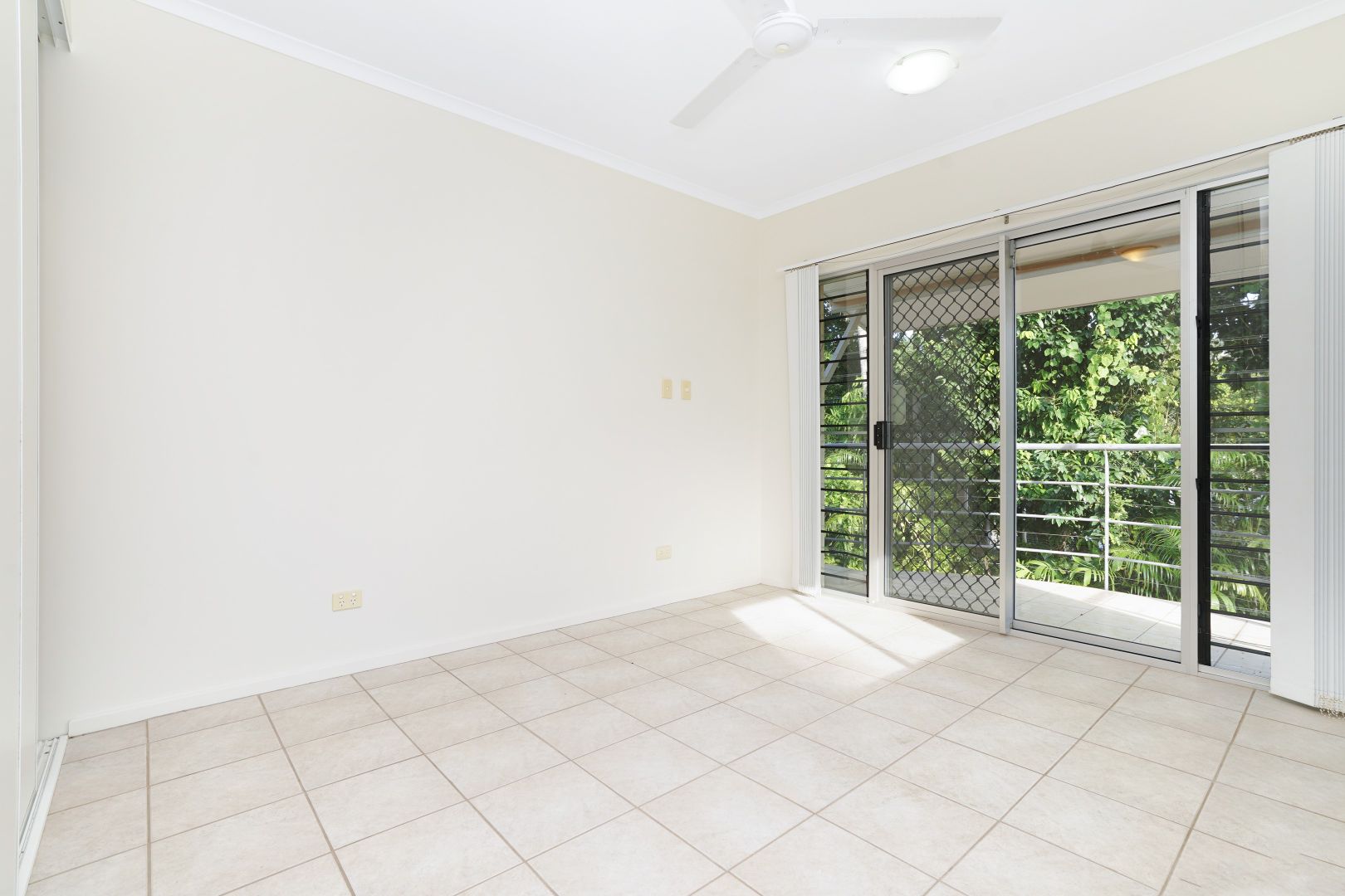 2/38 Philip Street, Fannie Bay NT 0820, Image 2