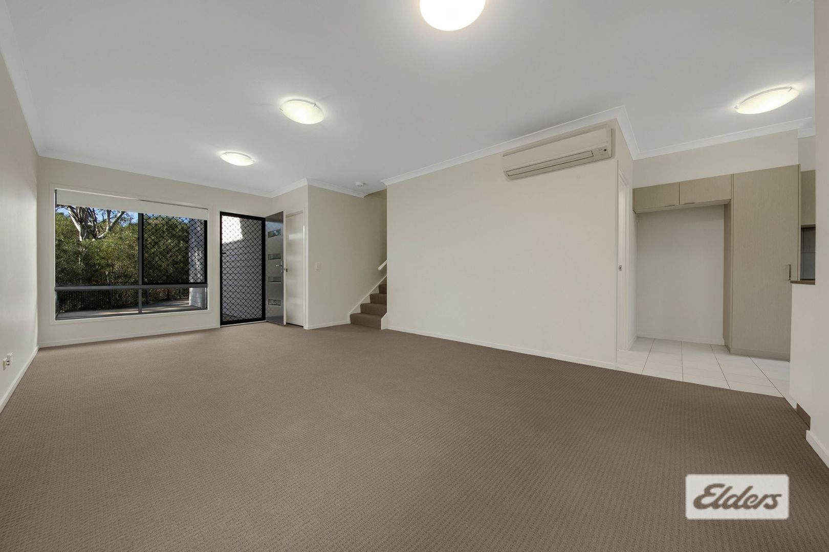 16/2 Ringuet Close, Glen Eden QLD 4680, Image 2