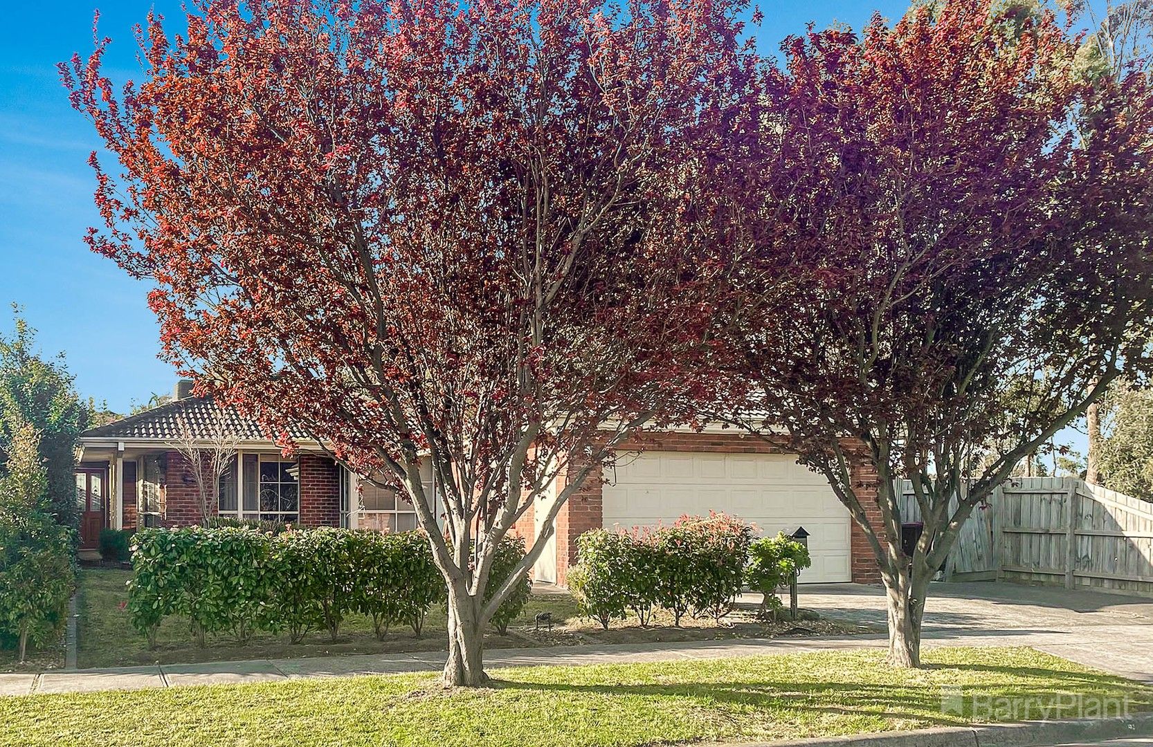 3 bedrooms House in 24 Cottswold Avenue NARRE WARREN VIC, 3805
