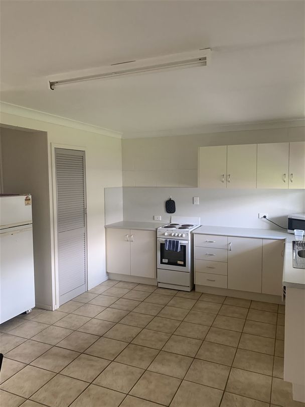 Ayr QLD 4807 2 beds apartment for Rent, 350 p.w. 13893818 Domain