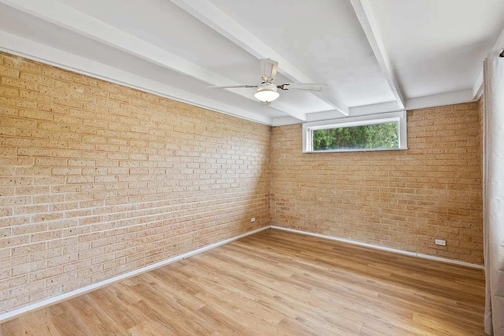 Additional image 9 of 379A Belmont Avenue, Cloverdale WA 6105