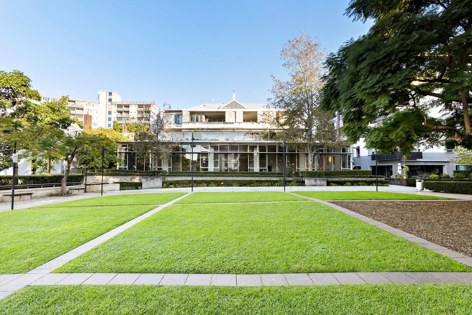 Additional image 15 of 209/7 Sterling Circuit, Camperdown NSW 2050