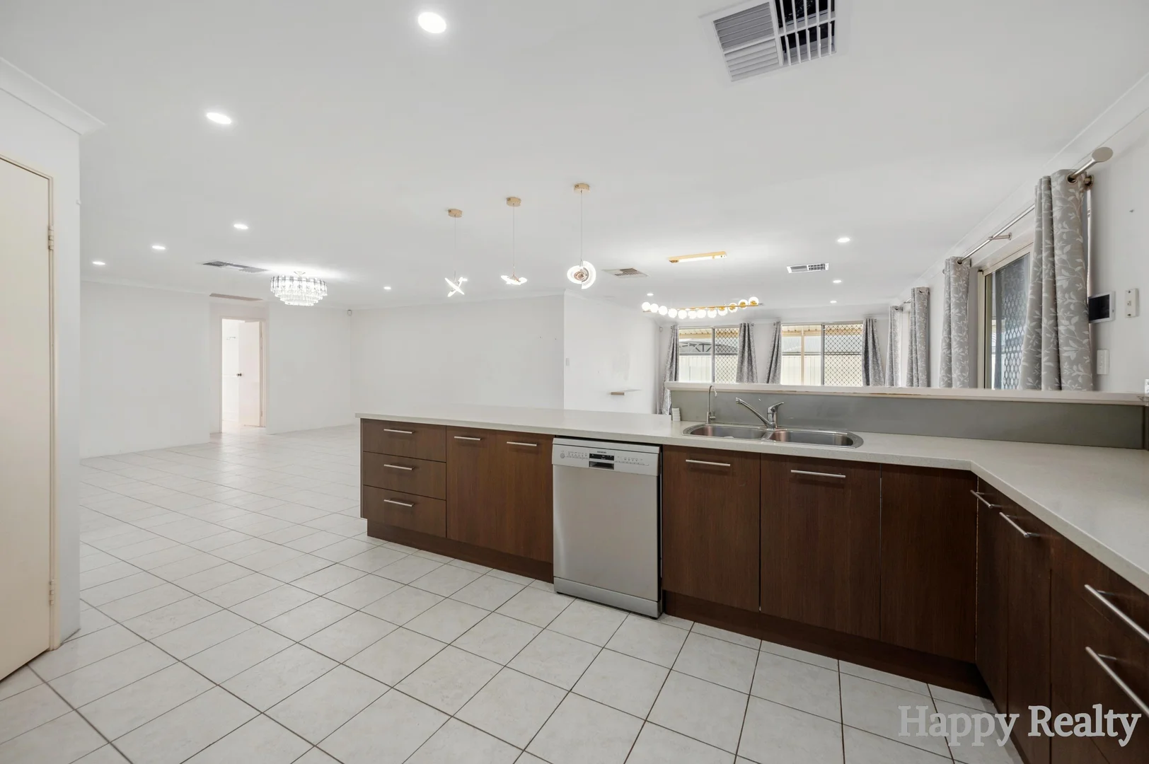 Additional image 11 of 222 Amherst Road, Canning Vale WA 6155