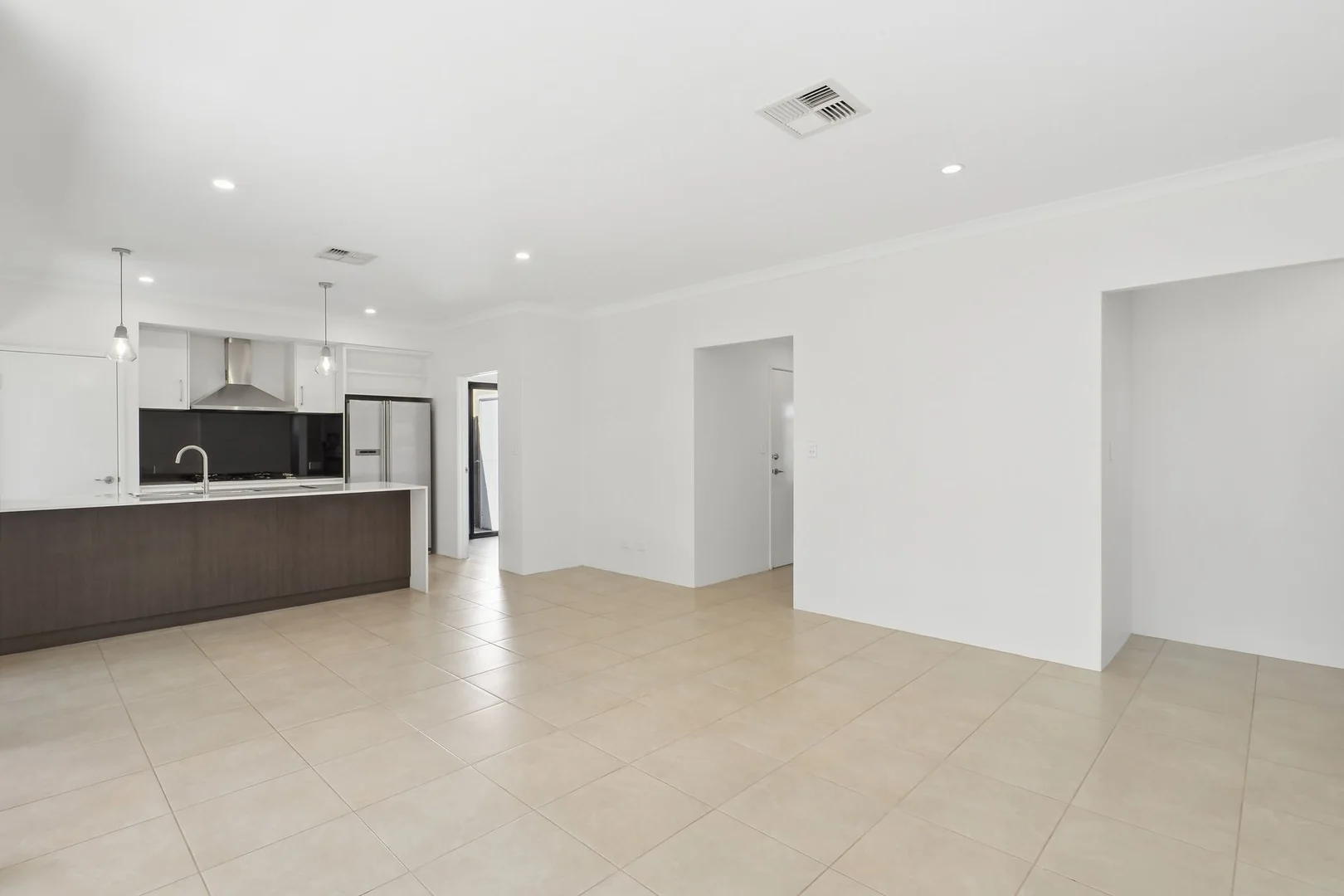 Additional image 10 of 406 Woollcott Avenue, Brabham WA 6055