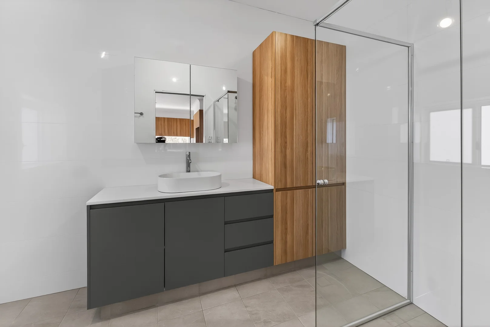 Additional image 4 of 2/8 Miles Avenue, Katoomba NSW 2780