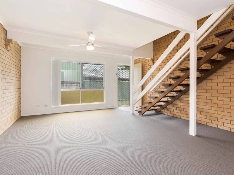 1/10 Manila Street, Beenleigh QLD 4207, Image 2