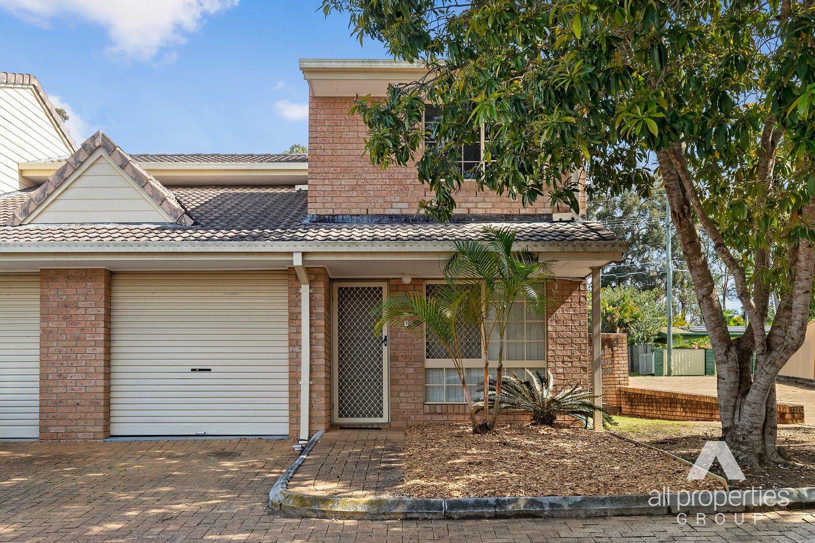 2 bedrooms Apartment / Unit / Flat in 1/42 Monash Road LOGANLEA QLD, 4131