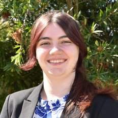 Rachael Palmer, Sales representative