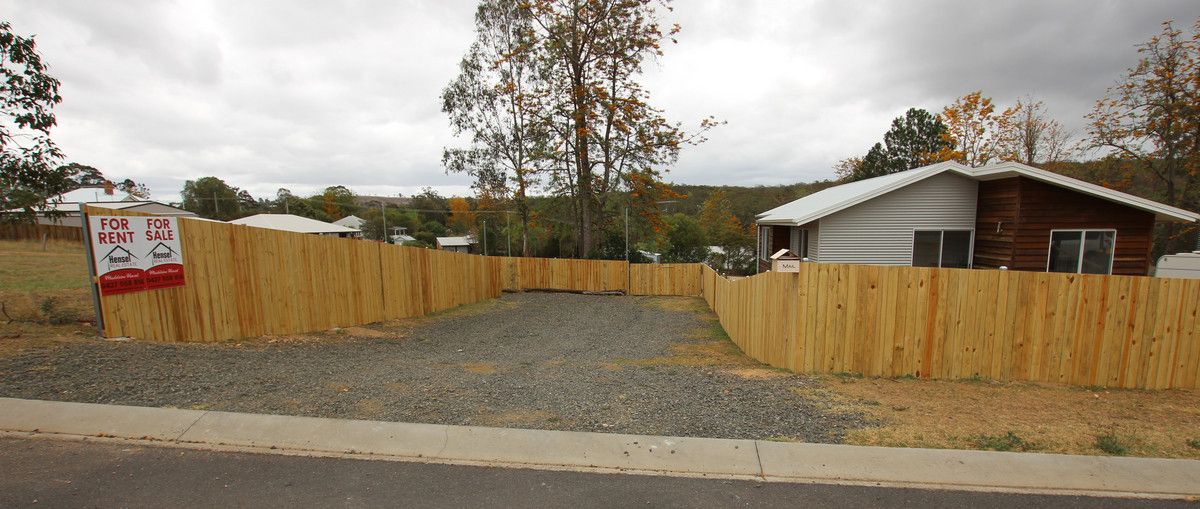 3 bedrooms House in 6 Ladybird Lane CROWS NEST QLD, 4355