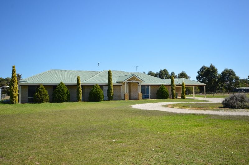 271 Fiegert Road, Barragup WA 6209, Image 0