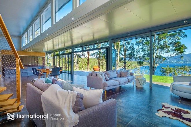 Picture of 2 D'Entrecasteaux Drive, NORTH BRUNY TAS 7150