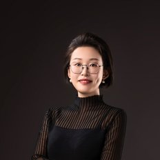 Shirely Zhang, Sales representative